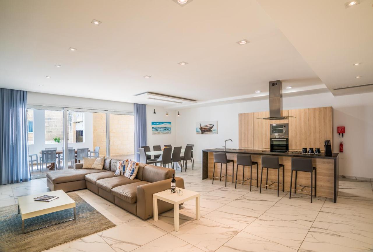 The Sea-Bank Villa Apartments Marsaskala Esterno foto