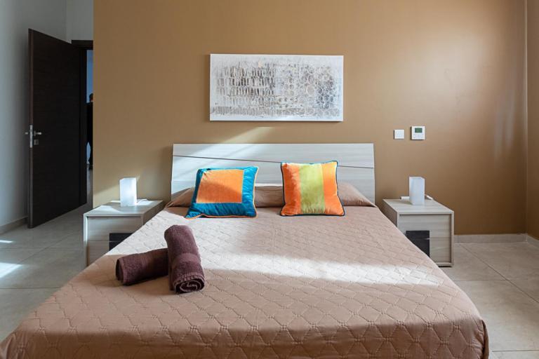 The Sea-Bank Villa Apartments Marsaskala Esterno foto