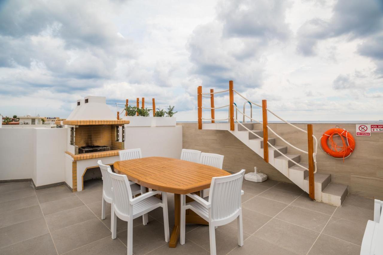 The Sea-Bank Villa Apartments Marsaskala Esterno foto